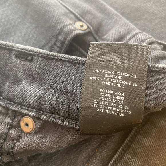 Aritzia Arlo high rise (size 23), straight leg jeans. - Picture 6 of 6